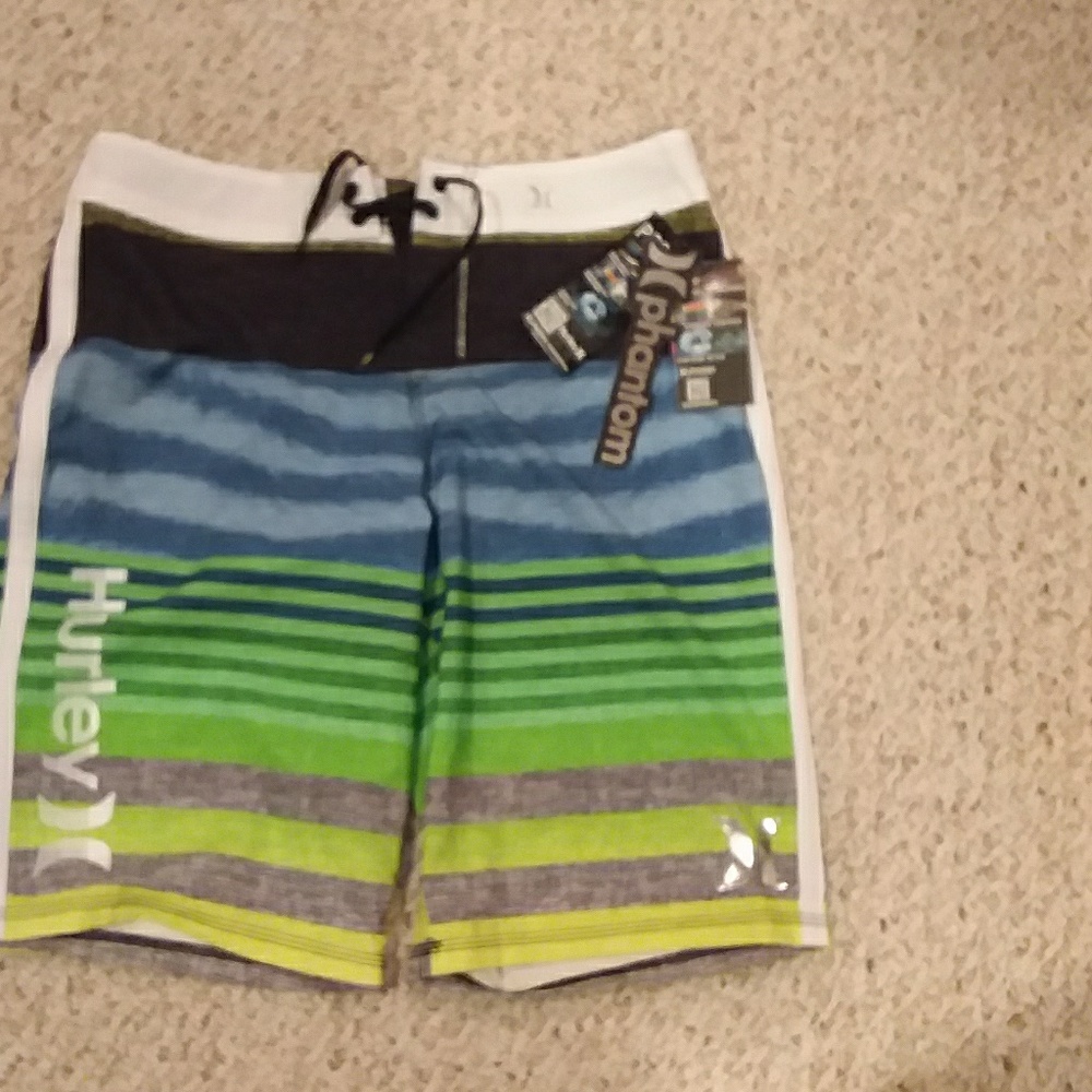 Hurley boardshorts size 30